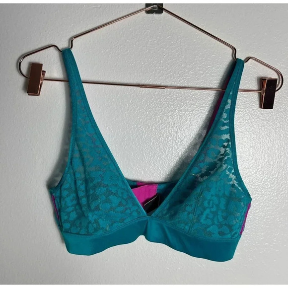 Victoria's Secret Womens Lace Wireless Triangle Bra Teal Sz M/M - Picture 1 of 7